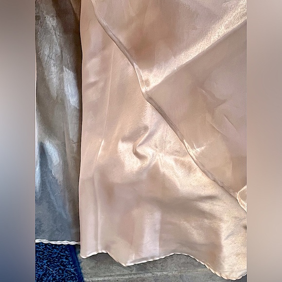 Gorgeous formal dress in excellent conditions - Picture 10 of 12